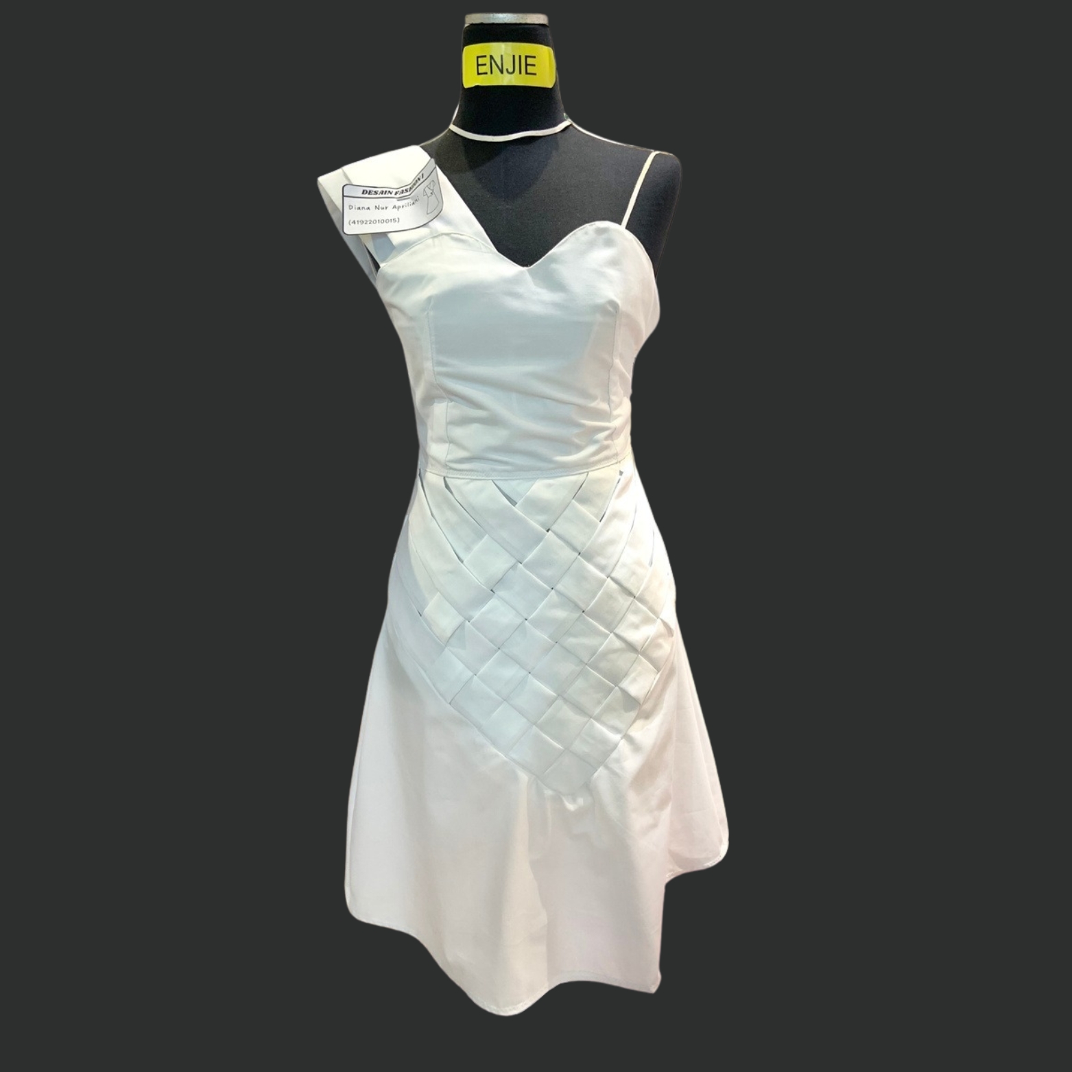 Midi Dress Eksplorasi Tekstil